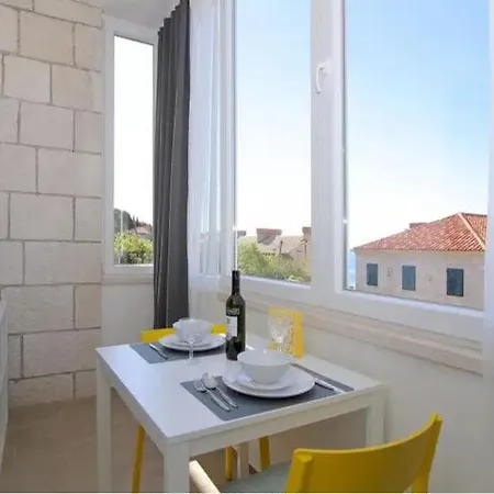 Apartment Miriam - Studio With Sea View